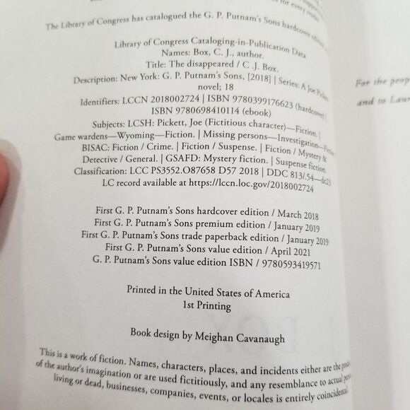 The disappeared by C. J. box paperback first printing 2018 - Picture 5 of 9